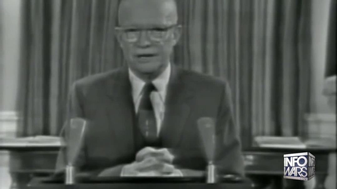 Eisenhower Warned The Technological Elite Will Hold Humanity Captive, It Came True - Must See