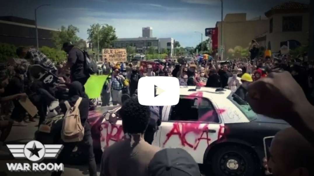 Black Man Catches ANTIFA Members In The Middle Of A Terror Attack