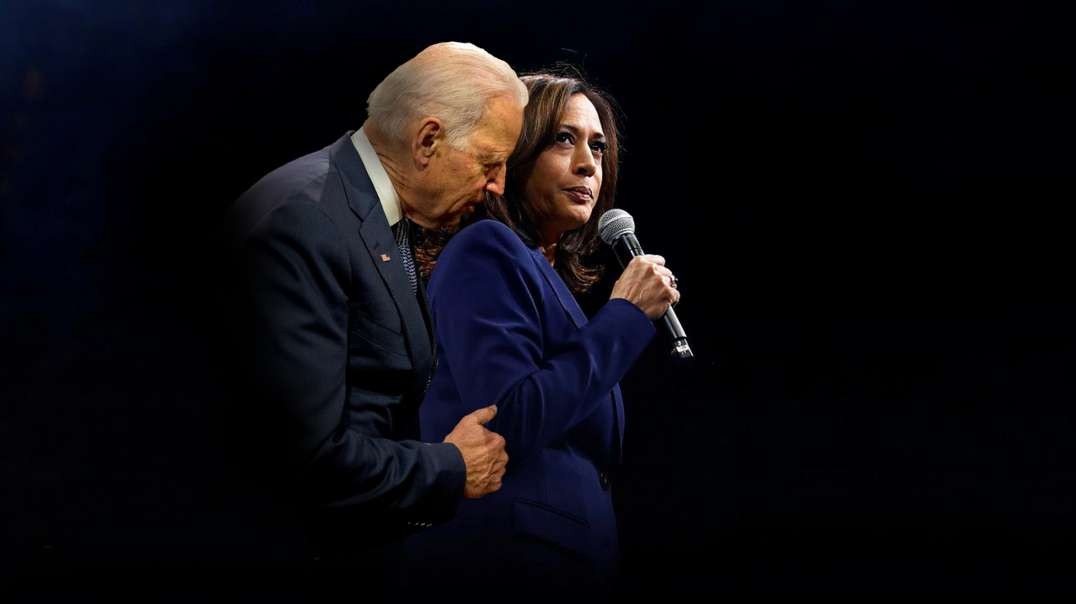 HIGHLIGHTS - Kamala Harris Gets Her Hair Sniffed