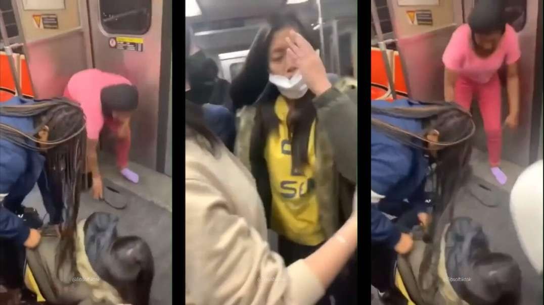 Shocking Footage of Violent Confrontation of High School Girls on Philadelphia Train